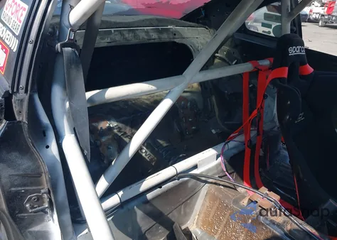 1997 Ford Mustang Gt z USA, uszkodzony, nr VIN 1FALP42X8VF169025